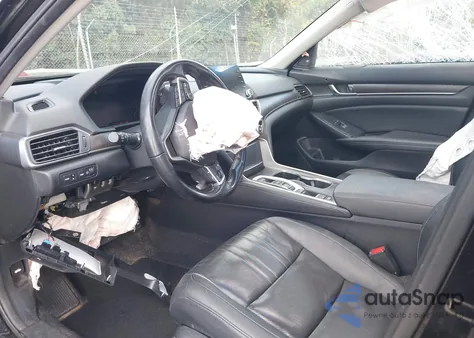 2019 Honda Accord Touring 2.0T z USA, uszkodzony, nr VIN 1HGCV2F99KA034808